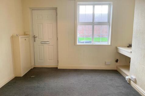 ADVERT 36 Lichfield Lounge 2.jpg