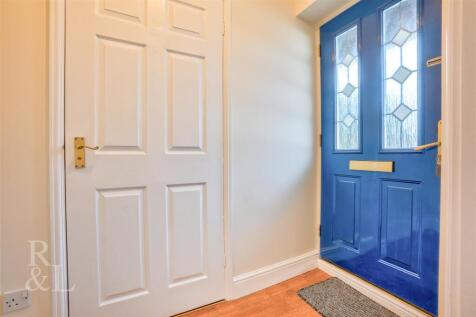 20 Balmoral Close (11).jpg