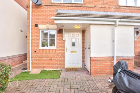 31 Cygnet Drive (14).jpg