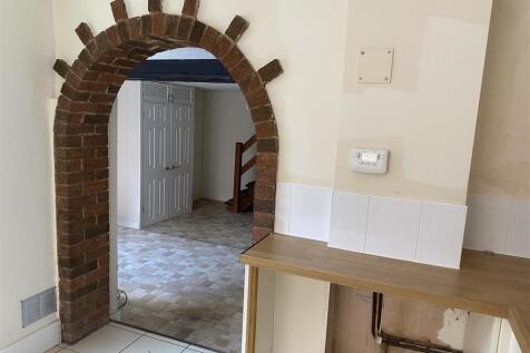 Kitchen to Dining Area.jpeg