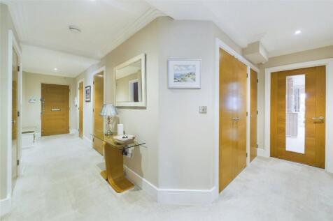 Spacious Hallway