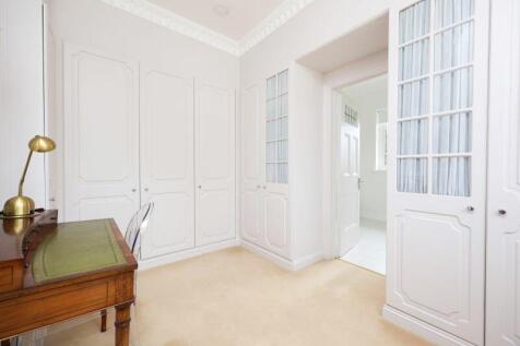 Dressing Room