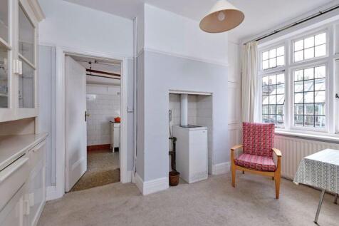 Breakfast Room