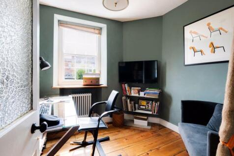 Bedroom-Study