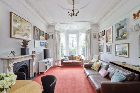 Reception 2-Sitting Room