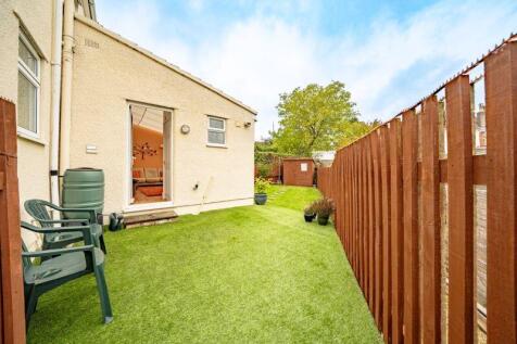 Side/Rear Garden