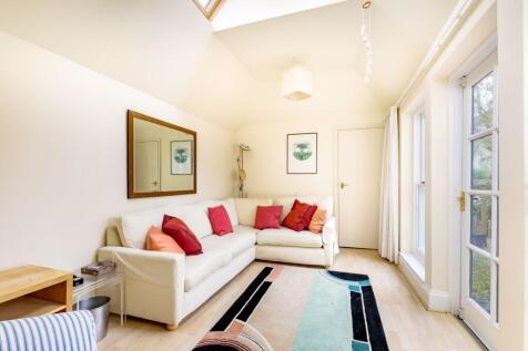 Breakfast Room/reception 3