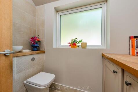 Ground Floor WC
