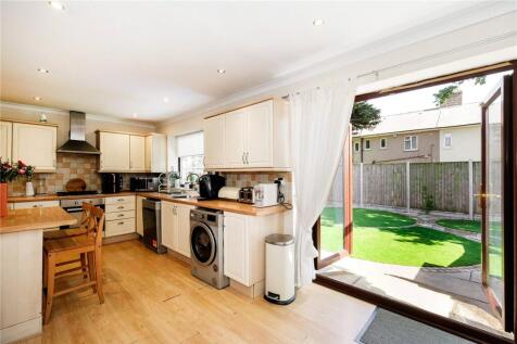 Dining Room/Kitchen