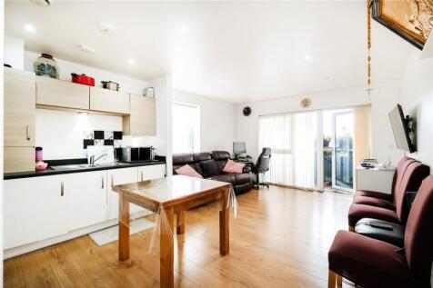 Reception/Kitchen