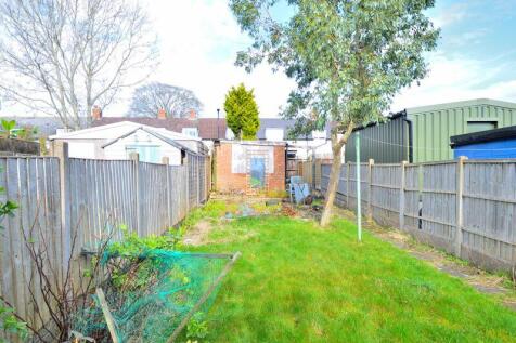 BACK GARDEN