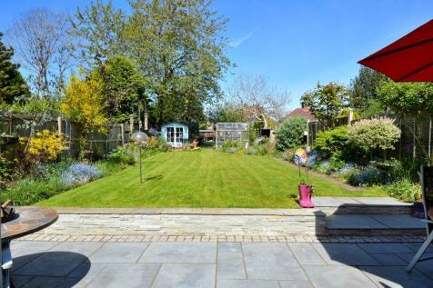 BACK GARDEN