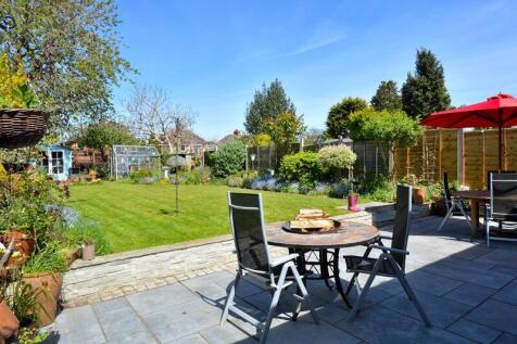 BACK GARDEN