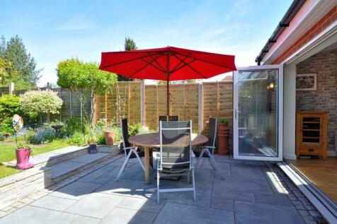 BACK GARDEN