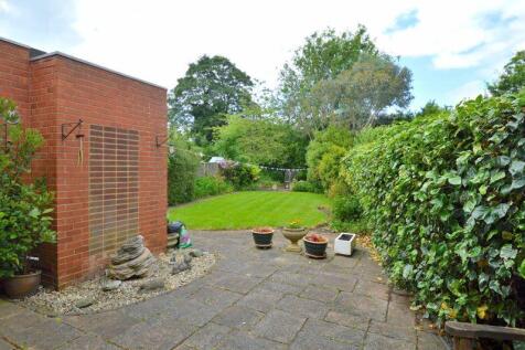BACK GARDEN