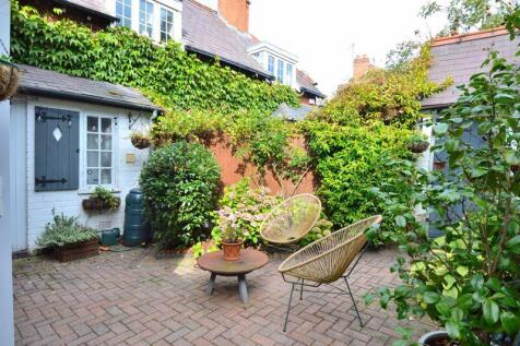 COURT YARD