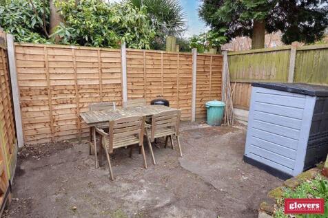 BACK GARDEN