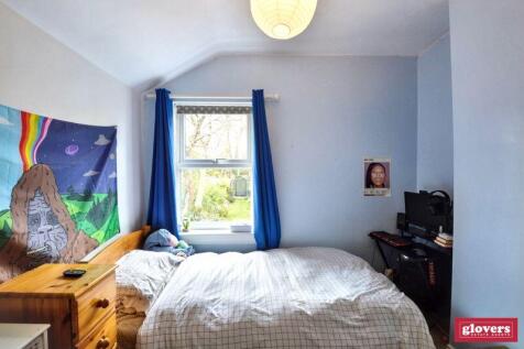 BEDROOM FIVE
