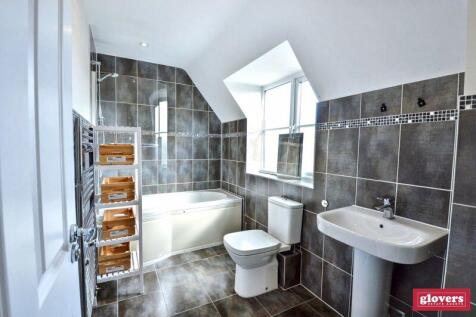 BATHROOM - 2ND FLOOR