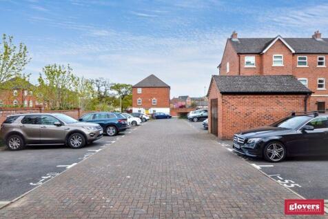 CAR PARK - ACCESSED FROM COLLINGWOOD ...
