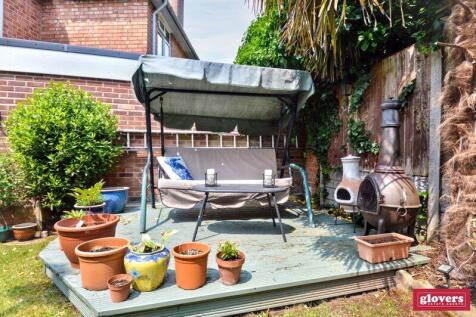 BACK GARDEN