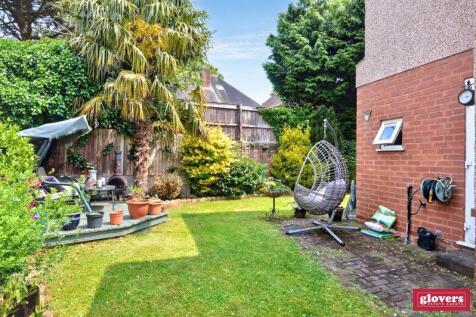 BACK GARDEN