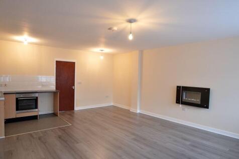 LOUNGE / KITCHEN