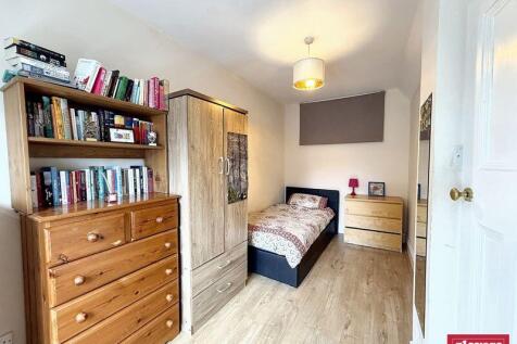 STUDY - CURRENTLY USED AS A BEDROOM