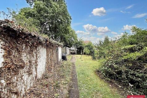 BACK GARDEN