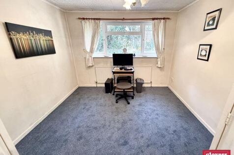 OFFICE / STUDY