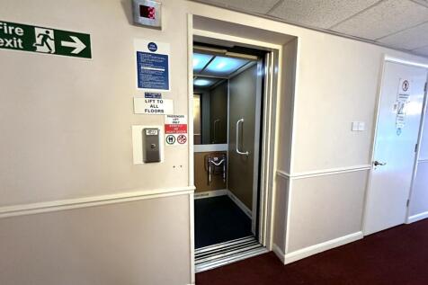 Communal Lift