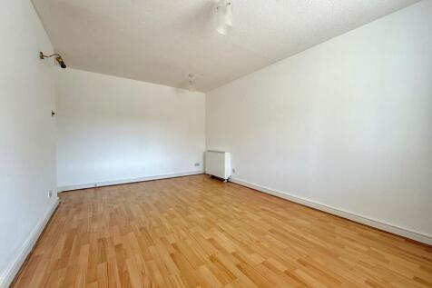 Living/DIning Area