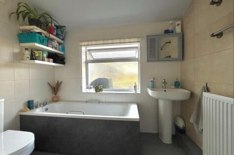 Ground Floor Bathroom