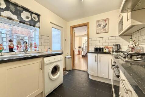 Kitchen Continued