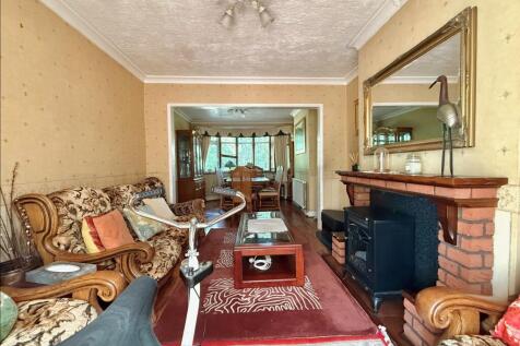 Through Lounge