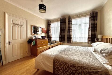 Master Bedroom Continued