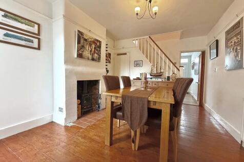 Rear Reception Room (cont&#39;d)