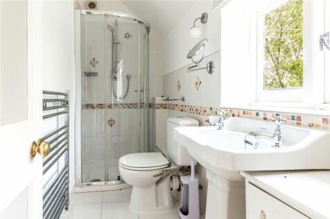 Cottage Shower Room