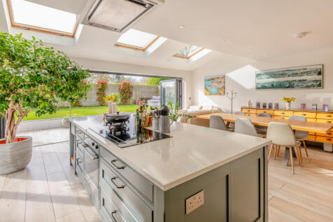 Kitchen/Family