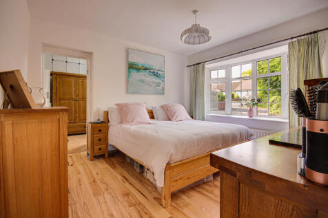 Principal bedroom
