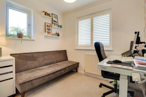 Bedroom/Study