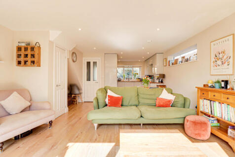 Lounge/Diner/Kitchen