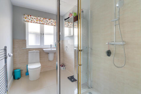 En suite Shower Room
