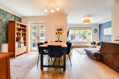 Lounge/Diner