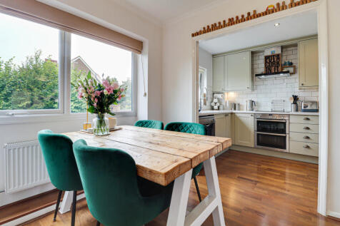 Dining Room/Kitchen