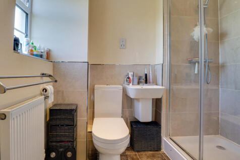 En suite Shower Room