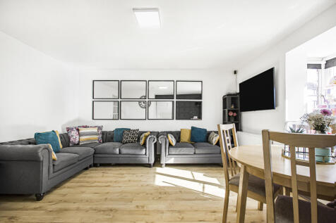 Living/Dining Room