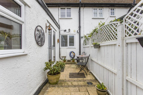 Rear Courtyard