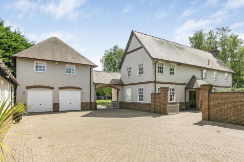 Rear/Garage/Annex