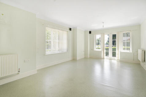 Dining/Living Room